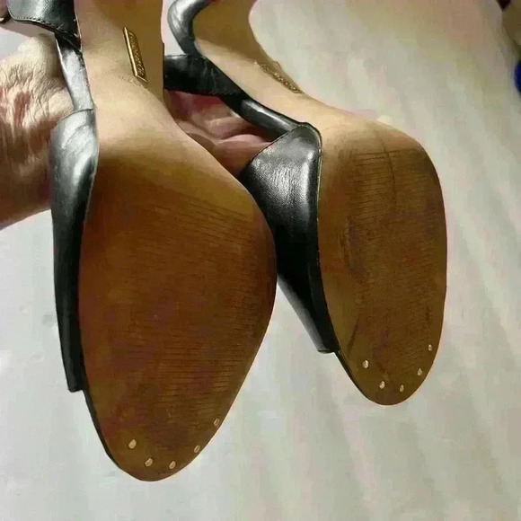 Louise et Cie Sebastian Cutout Leather Heels - Picture 8 of 10